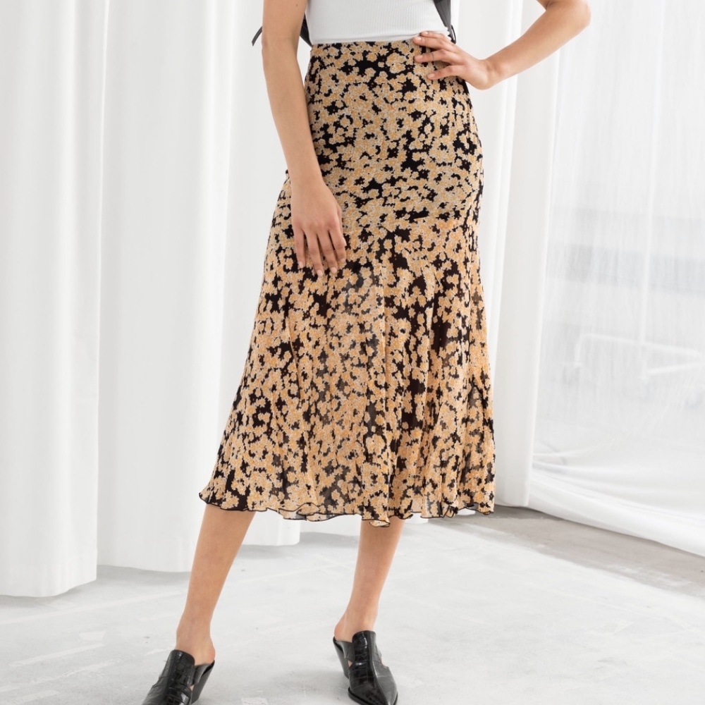 Floral yellow midi skirt